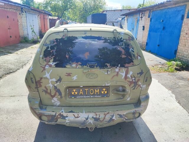 Зеленый Хендай Санта Фе, объемом двигателя 2 л и пробегом 316 тыс. км за 2404 $, фото 2 на Automoto.ua