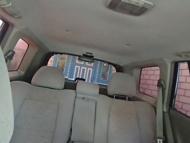 Зеленый Хендай Санта Фе, объемом двигателя 2 л и пробегом 350 тыс. км за 3349 $, фото 5 на Automoto.ua