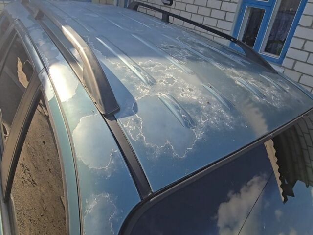 Зеленый Хендай Санта Фе, объемом двигателя 2 л и пробегом 350 тыс. км за 3349 $, фото 3 на Automoto.ua