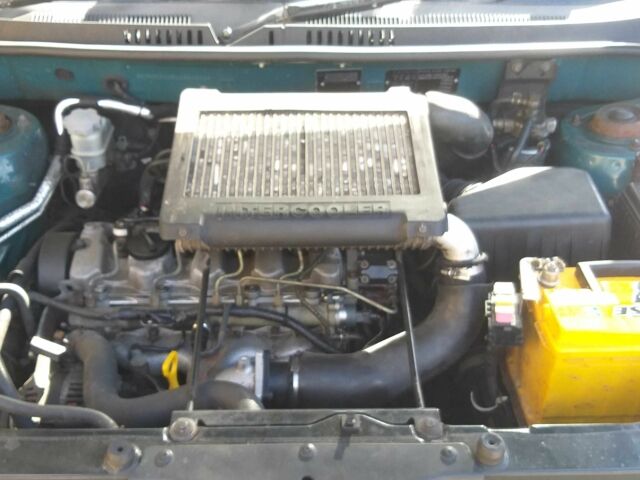 Зеленый Хендай Санта Фе, объемом двигателя 2 л и пробегом 125 тыс. км за 2999 $, фото 6 на Automoto.ua