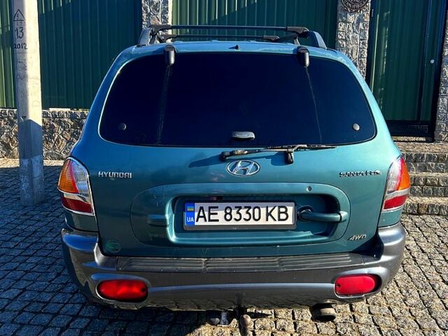 Зелений Хендай Санта Фе, об'ємом двигуна 2 л та пробігом 388 тис. км за 4500 $, фото 4 на Automoto.ua