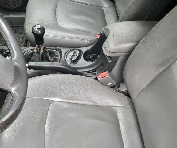 Зеленый Хендай Санта Фе, объемом двигателя 2 л и пробегом 284 тыс. км за 2900 $, фото 7 на Automoto.ua