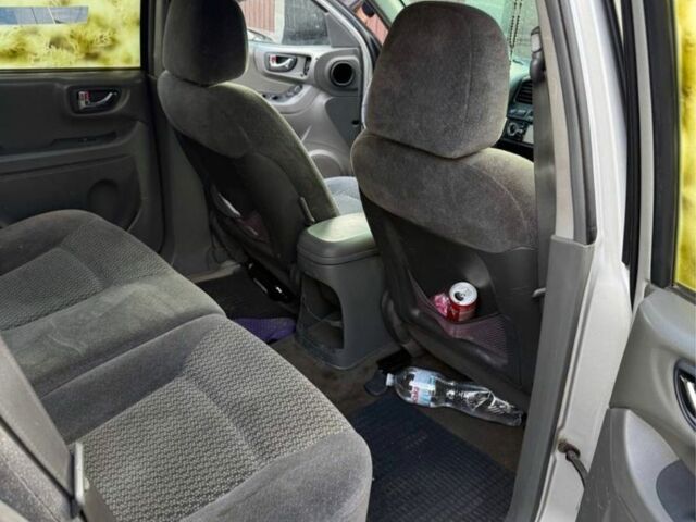 Зелений Хендай Санта Фе, об'ємом двигуна 0 л та пробігом 350 тис. км за 2970 $, фото 4 на Automoto.ua