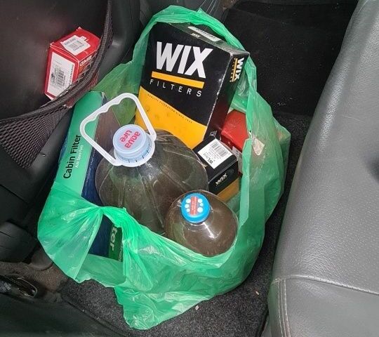 Зеленый Хендай Санта Фе, объемом двигателя 2 л и пробегом 284 тыс. км за 2900 $, фото 10 на Automoto.ua