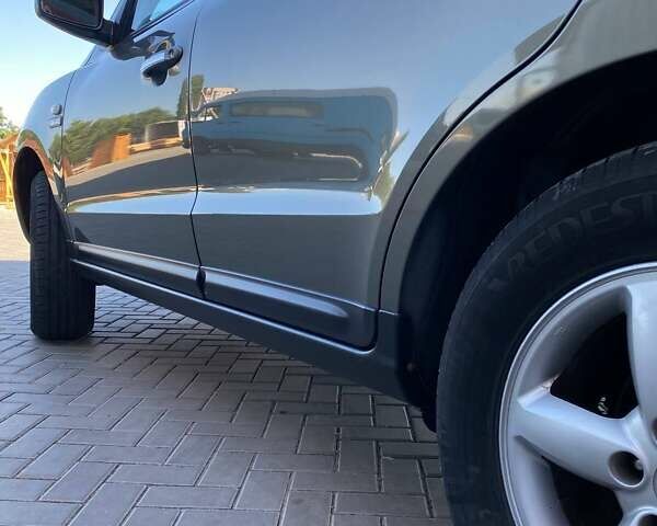 Зеленый Хендай Санта Фе, объемом двигателя 2.19 л и пробегом 240 тыс. км за 9750 $, фото 16 на Automoto.ua