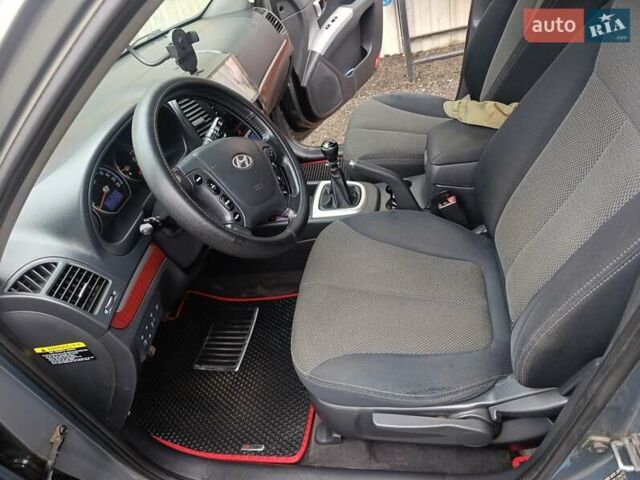 Зеленый Хендай Санта Фе, объемом двигателя 2.2 л и пробегом 315 тыс. км за 5000 $, фото 9 на Automoto.ua