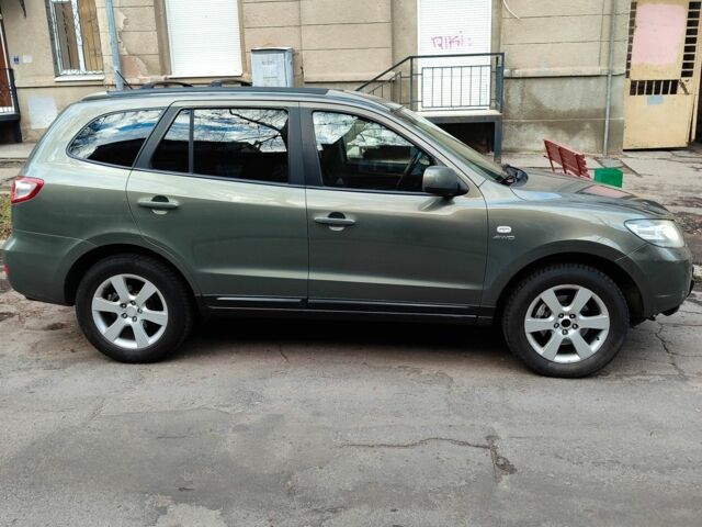 Зелений Хендай Санта Фе, об'ємом двигуна 2.2 л та пробігом 350 тис. км за 4850 $, фото 1 на Automoto.ua