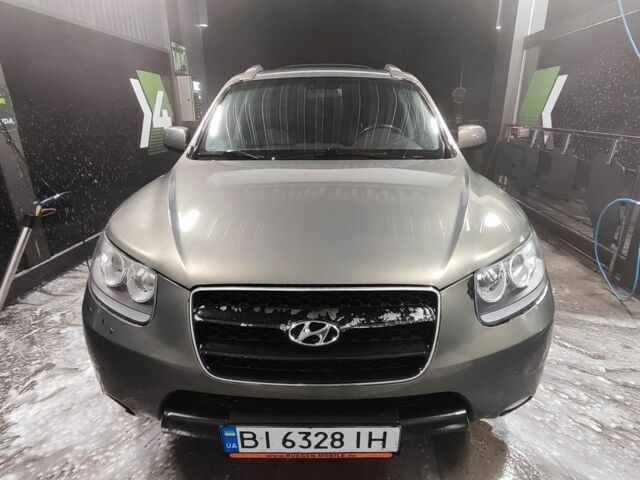 Зелений Хендай Санта Фе, об'ємом двигуна 2.2 л та пробігом 350 тис. км за 4850 $, фото 5 на Automoto.ua