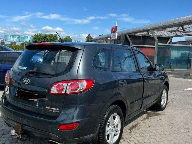 Зелений Хендай Санта Фе, об'ємом двигуна 2.2 л та пробігом 150 тис. км за 4150 $, фото 4 на Automoto.ua