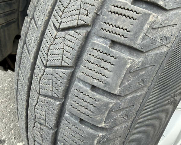 Зеленый Хендай Санта Фе, объемом двигателя 2.36 л и пробегом 180 тыс. км за 9800 $, фото 24 на Automoto.ua