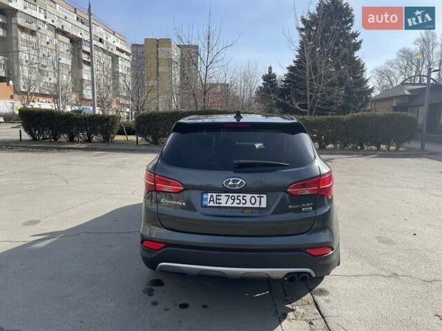 Зеленый Хендай Санта Фе, объемом двигателя 2 л и пробегом 130 тыс. км за 13000 $, фото 3 на Automoto.ua