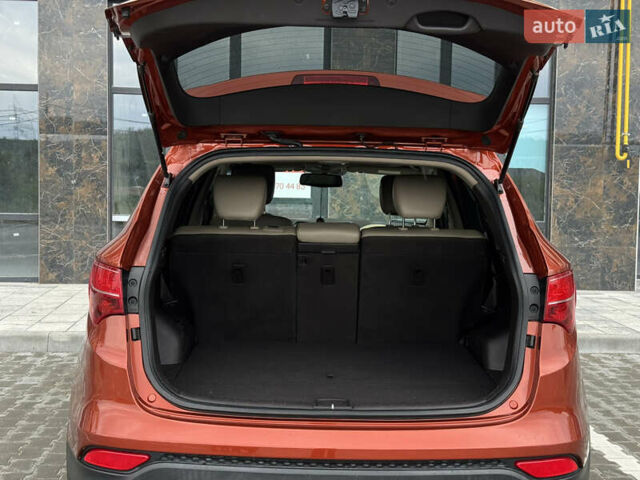 Помаранчевий Хендай Санта Фе, об'ємом двигуна 2 л та пробігом 205 тис. км за 13850 $, фото 6 на Automoto.ua