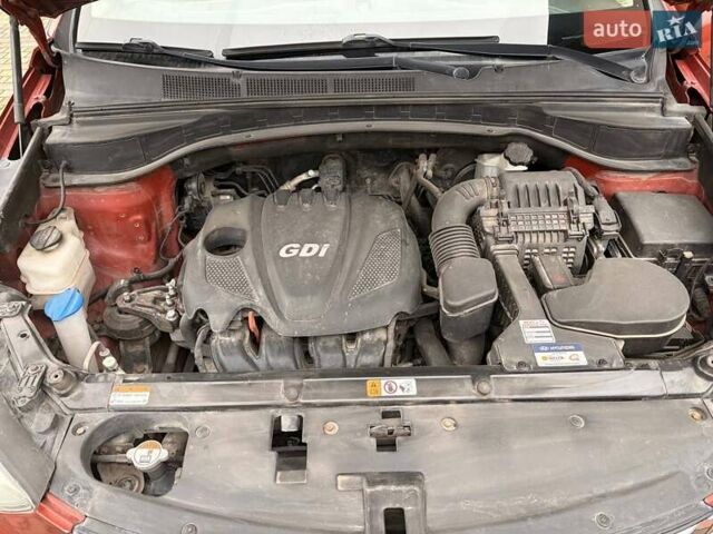 Оранжевый Хендай Санта Фе, объемом двигателя 2.4 л и пробегом 114 тыс. км за 13000 $, фото 9 на Automoto.ua