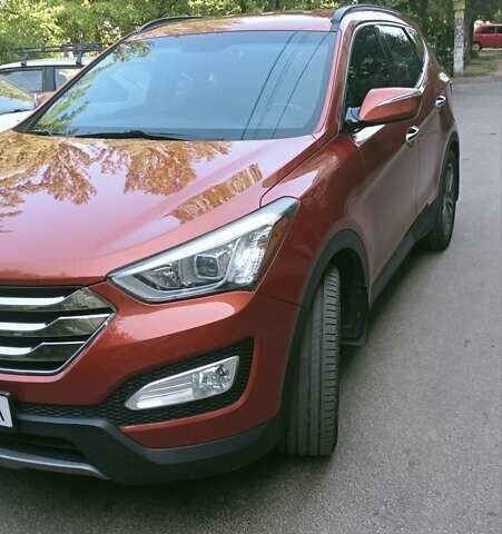 Оранжевый Хендай Санта Фе, объемом двигателя 2 л и пробегом 180 тыс. км за 11999 $, фото 1 на Automoto.ua