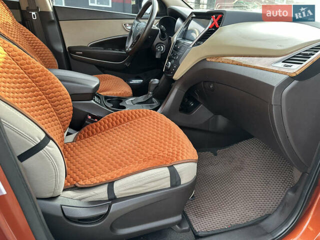 Оранжевый Хендай Санта Фе, объемом двигателя 2.4 л и пробегом 208 тыс. км за 15800 $, фото 18 на Automoto.ua