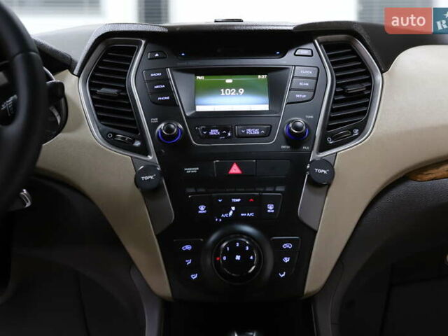 Помаранчевий Хендай Санта Фе, об'ємом двигуна 2.36 л та пробігом 180 тис. км за 13999 $, фото 99 на Automoto.ua