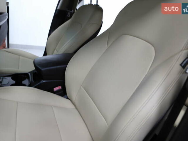 Помаранчевий Хендай Санта Фе, об'ємом двигуна 2.36 л та пробігом 180 тис. км за 13999 $, фото 66 на Automoto.ua