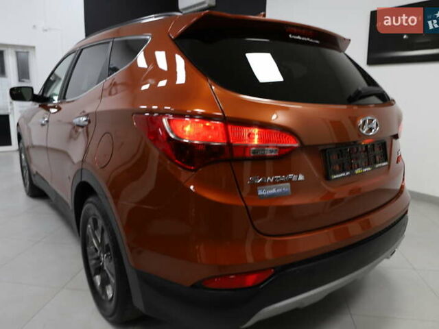 Помаранчевий Хендай Санта Фе, об'ємом двигуна 2.36 л та пробігом 180 тис. км за 13999 $, фото 29 на Automoto.ua