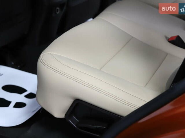 Помаранчевий Хендай Санта Фе, об'ємом двигуна 2.36 л та пробігом 180 тис. км за 13999 $, фото 102 на Automoto.ua