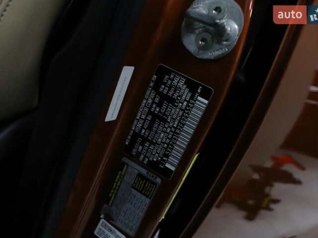 Помаранчевий Хендай Санта Фе, об'ємом двигуна 2.36 л та пробігом 180 тис. км за 13999 $, фото 119 на Automoto.ua