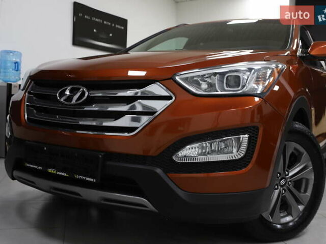 Помаранчевий Хендай Санта Фе, об'ємом двигуна 2.36 л та пробігом 180 тис. км за 13999 $, фото 14 на Automoto.ua