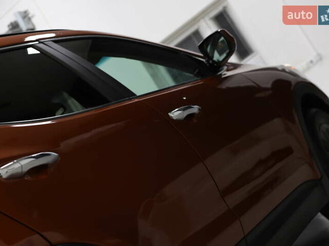 Помаранчевий Хендай Санта Фе, об'ємом двигуна 2.36 л та пробігом 180 тис. км за 13999 $, фото 30 на Automoto.ua