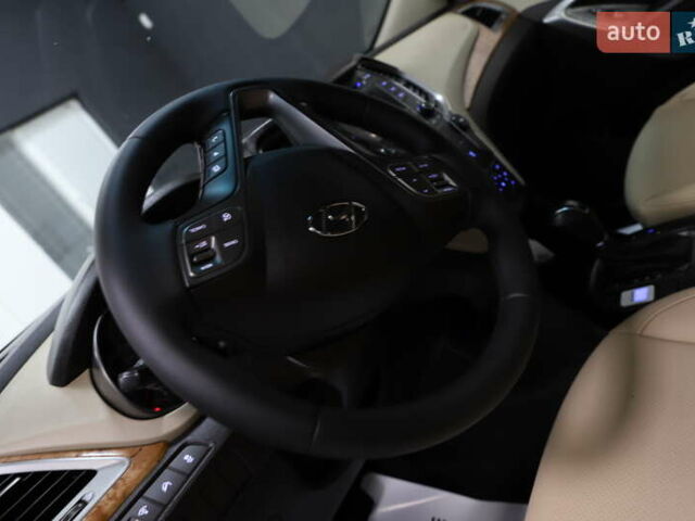 Помаранчевий Хендай Санта Фе, об'ємом двигуна 2.36 л та пробігом 180 тис. км за 13999 $, фото 53 на Automoto.ua