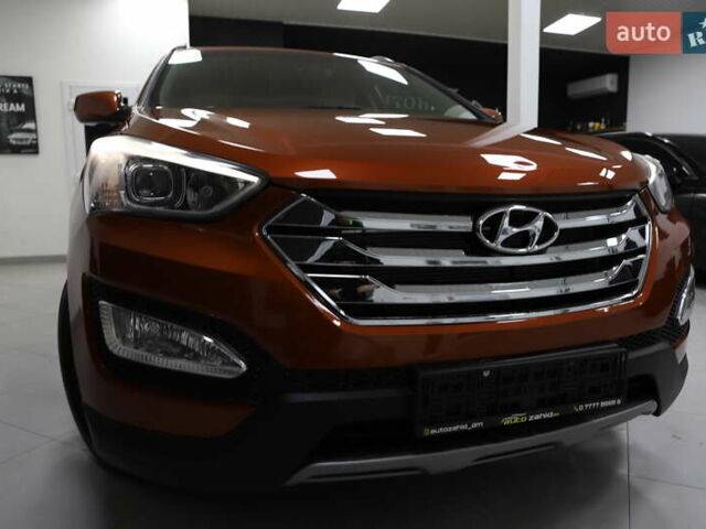 Помаранчевий Хендай Санта Фе, об'ємом двигуна 2.36 л та пробігом 180 тис. км за 13999 $, фото 21 на Automoto.ua