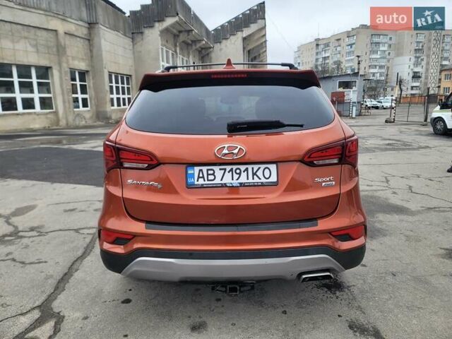 Оранжевый Хендай Санта Фе, объемом двигателя 2.36 л и пробегом 135 тыс. км за 15500 $, фото 6 на Automoto.ua