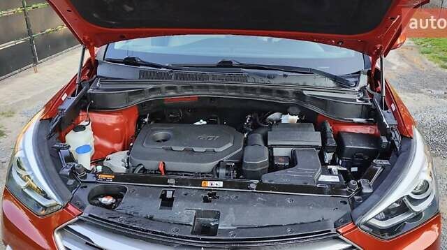 Оранжевый Хендай Санта Фе, объемом двигателя 2.4 л и пробегом 163 тыс. км за 16500 $, фото 4 на Automoto.ua