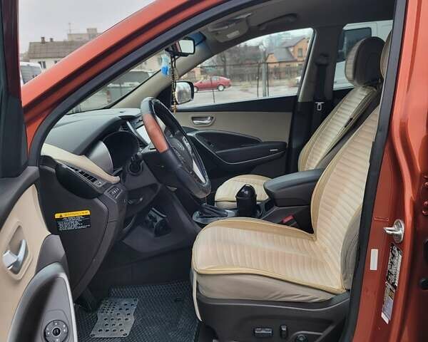 Оранжевый Хендай Санта Фе, объемом двигателя 2.36 л и пробегом 135 тыс. км за 15500 $, фото 14 на Automoto.ua