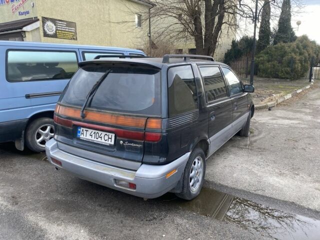 Зелений Хендай Сантамо, об'ємом двигуна 2 л та пробігом 300 тис. км за 1000 $, фото 2 на Automoto.ua