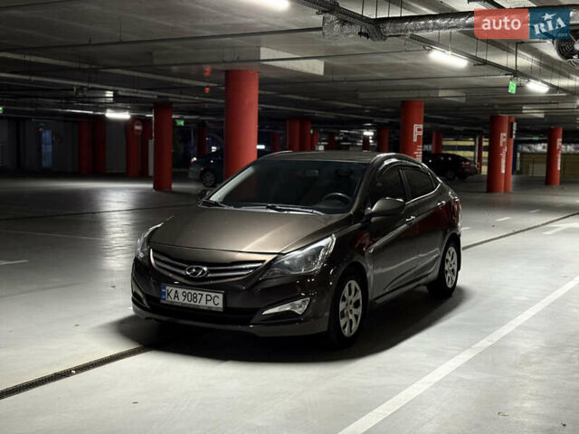 Коричневый Хендай Соларис, объемом двигателя 1.59 л и пробегом 230 тыс. км за 8200 $, фото 1 на Automoto.ua