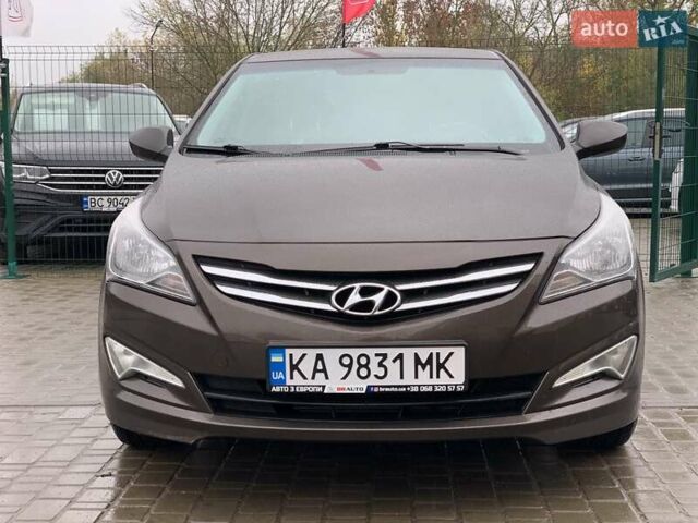 Коричневый Хендай Соларис, объемом двигателя 1.6 л и пробегом 122 тыс. км за 11499 $, фото 4 на Automoto.ua