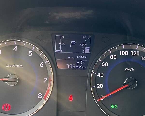 Сірий Хендай Соларіс, об'ємом двигуна 1.4 л та пробігом 79 тис. км за 9500 $, фото 3 на Automoto.ua