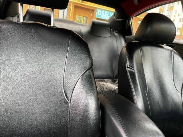 Білий Хендай Соната, об'ємом двигуна 2 л та пробігом 88 тис. км за 7300 $, фото 15 на Automoto.ua