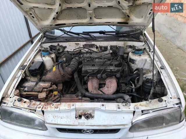 Білий Хендай Соната, об'ємом двигуна 2 л та пробігом 200 тис. км за 1199 $, фото 14 на Automoto.ua