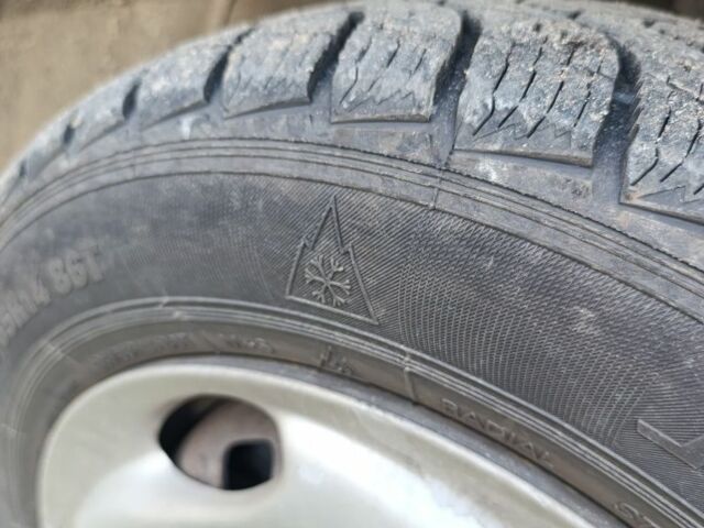 Белый Хендай Соната, объемом двигателя 0 л и пробегом 350 тыс. км за 496 $, фото 7 на Automoto.ua