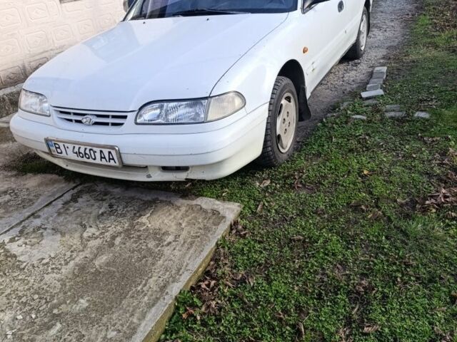 Белый Хендай Соната, объемом двигателя 0 л и пробегом 350 тыс. км за 496 $, фото 3 на Automoto.ua