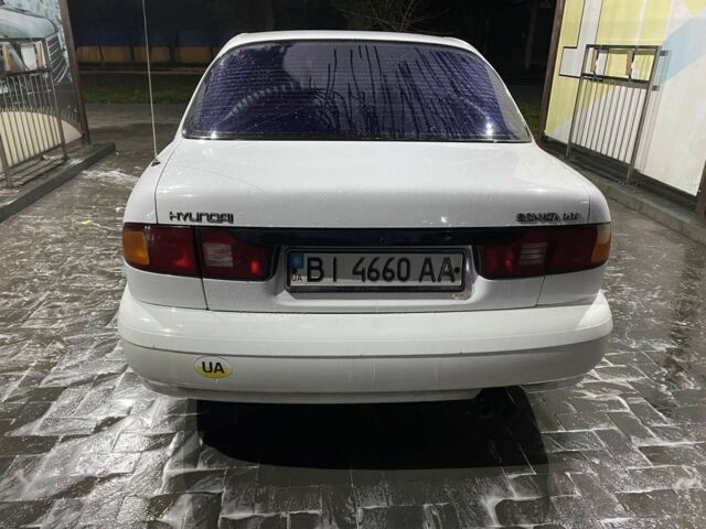 Білий Хендай Соната, об'ємом двигуна 2 л та пробігом 330 тис. км за 987 $, фото 3 на Automoto.ua