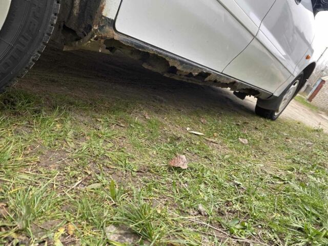 Білий Хендай Соната, об'ємом двигуна 2 л та пробігом 330 тис. км за 987 $, фото 14 на Automoto.ua