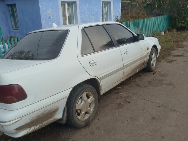 Білий Хендай Соната, об'ємом двигуна 2 л та пробігом 276 тис. км за 1500 $, фото 4 на Automoto.ua