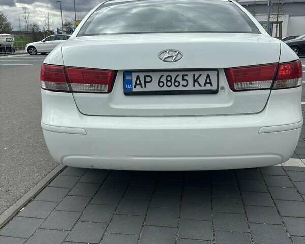 Білий Хендай Соната, об'ємом двигуна 2 л та пробігом 190 тис. км за 5300 $, фото 15 на Automoto.ua