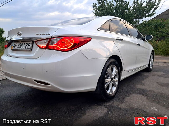 Білий Хендай Соната, об'ємом двигуна 2 л та пробігом 152 тис. км за 9300 $, фото 10 на Automoto.ua