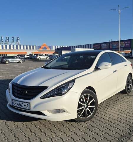 Білий Хендай Соната, об'ємом двигуна 2.36 л та пробігом 224 тис. км за 10000 $, фото 5 на Automoto.ua