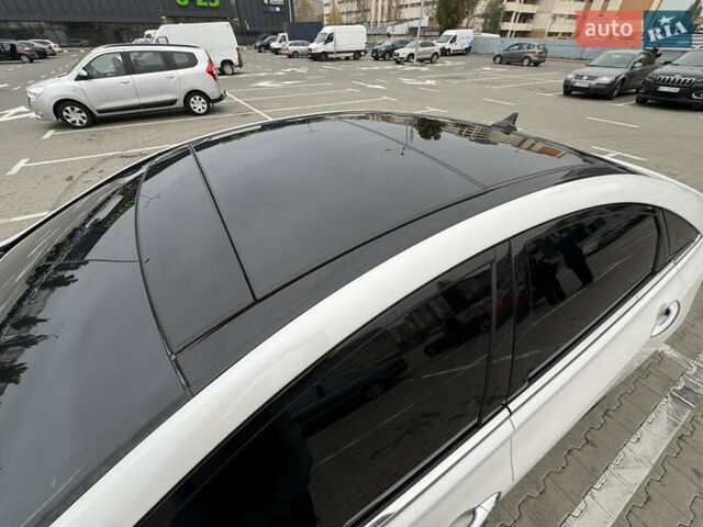 Белый Хендай Соната, объемом двигателя 2.36 л и пробегом 98 тыс. км за 12200 $, фото 5 на Automoto.ua