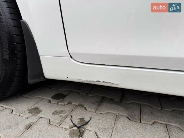 Белый Хендай Соната, объемом двигателя 2.36 л и пробегом 97 тыс. км за 13200 $, фото 20 на Automoto.ua