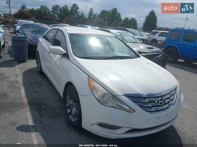Білий Хендай Соната, об'ємом двигуна 2 л та пробігом 160 тис. км за 6300 $, фото 4 на Automoto.ua