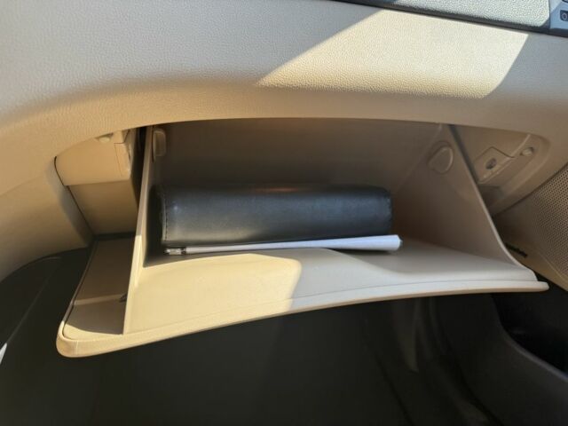 Белый Хендай Соната, объемом двигателя 2.4 л и пробегом 368 тыс. км за 7900 $, фото 22 на Automoto.ua