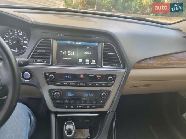 Хендай Соната 2014 в Одессе на Automoto.ua Белый Хендай Соната, объемом двигателя 2.4 л и пробегом 199 тыс. км за 10999 $, фото 16 на Automoto.ua